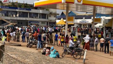 Kumasi: Police officers deployed to SIM registration centers over chaos