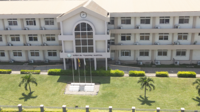 Doctors at Korle Bu threaten to withdraw services over 13th month salary arrears