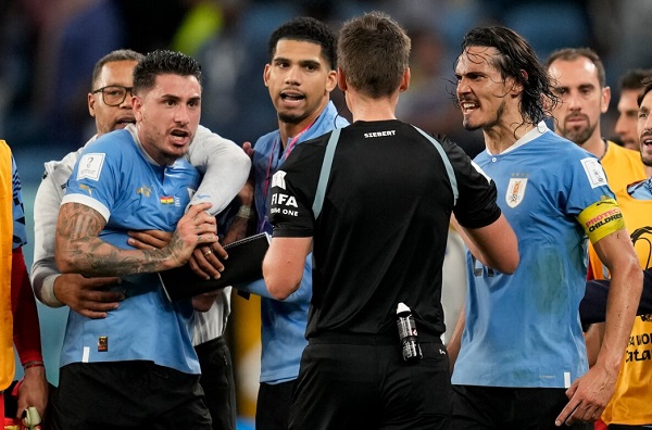 Qatar 2022: FIFA bans 4 Uruguay players for World Cup chaos