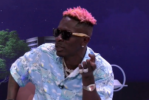 i-look-like-a-hawk-but-i-dont-catch-chickens-shatta-wale