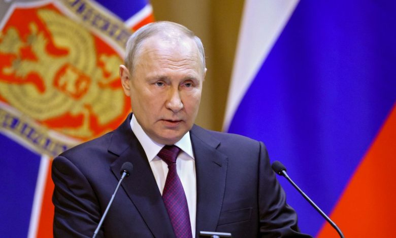 Putin arrest warrant issued over war crime allegations