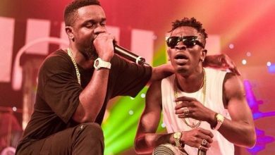 Shatta Wale replies to Sarkodie's boxing bout challenge