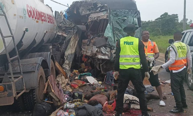 Update: 16 dead, 40 injured in accident at Gomoa Okyereko