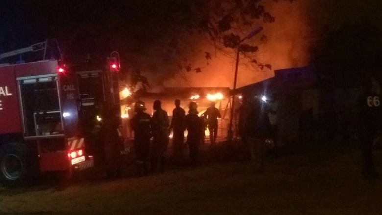 Fire destroys shops at Ashaiman market