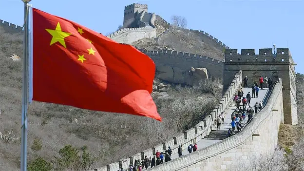 China announces visa-free travel for six countries