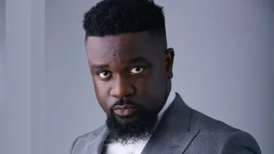 Sarkodie in Court to challenge FDA on directive that prohibits celebs from advertising for alcoholic products