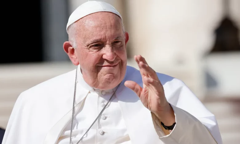 Pope Francis authorizes blessings for same-sex couples